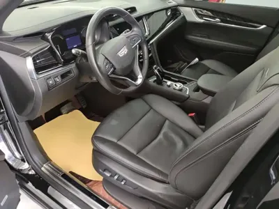 Cadillac XT6