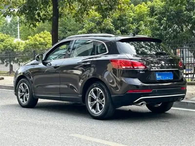 Borgward BX7