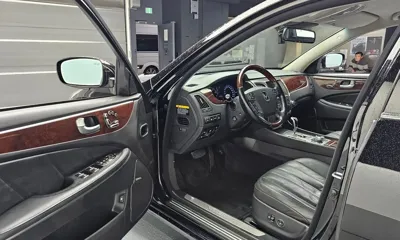 Hyundai Equus