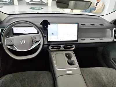 Leapmotor 零跑B01