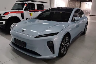 Nio ET5