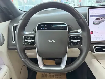 Li Auto Li L8