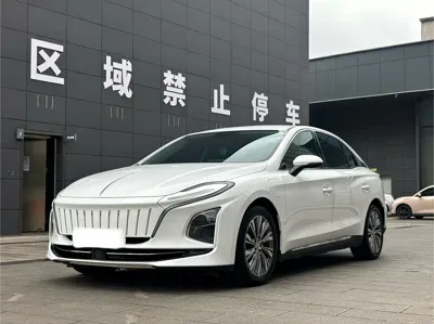 Hongqi Hongqi E-QM5