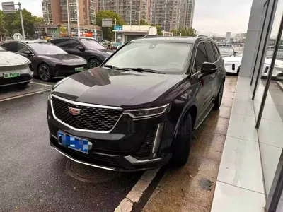 Cadillac XT6