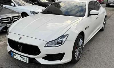 Maserati Quattroporte