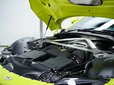 Aston Martin V8 Vantage