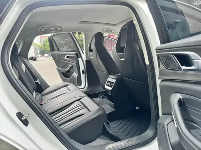 Hongqi Hongqi H6