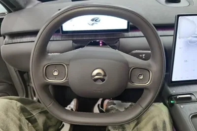 Nio ET7