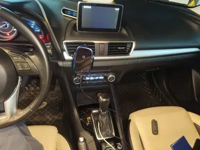 Mazda 3 Axela