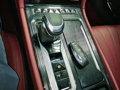 Hongqi Hongqi H5