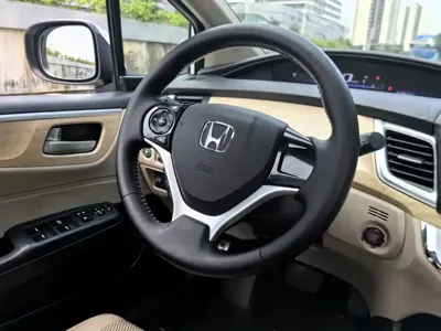Honda Jade