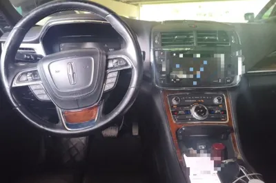 Lincoln Continental