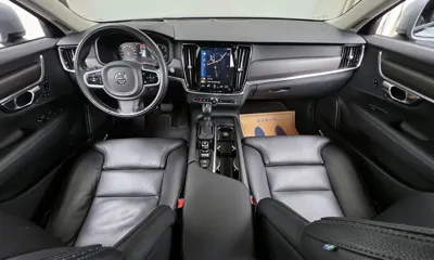 Volvo V90