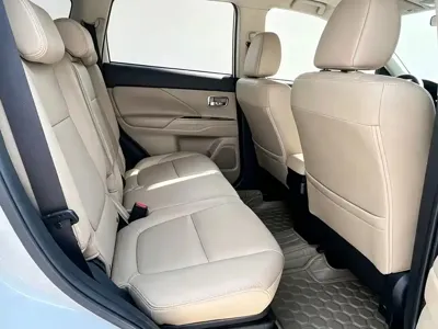 Mitsubishi Outlander (Import)
