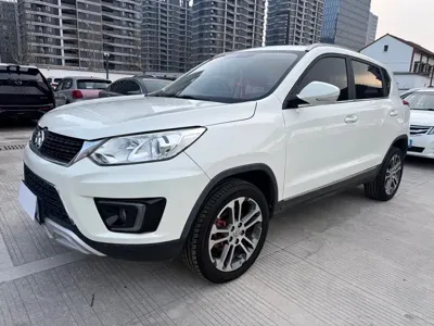 BAIC Senova X35