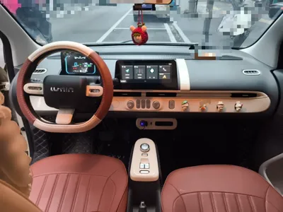 CHANGAN NEVO Lumin