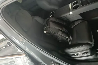 Li Auto L8