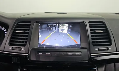 Kia Opirus