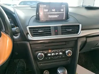 Mazda 3 Axela