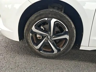 JMEV Yi