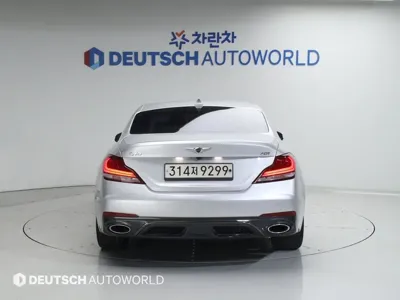 Genesis G70