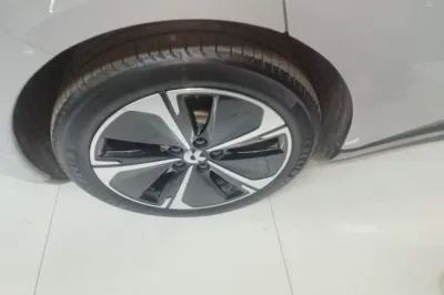 Nio ET5T