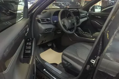 Toyota Crown Kluger