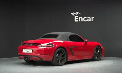 Porsche 718