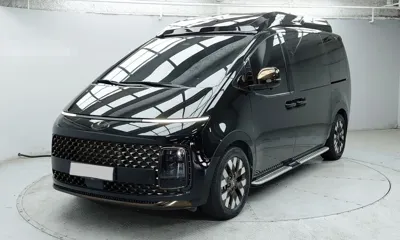 Hyundai Staria