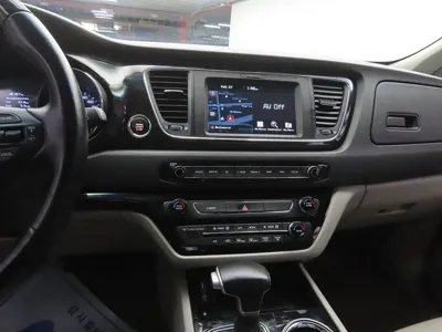 Kia Canival