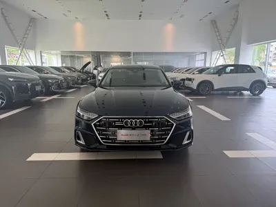 Audi A7L