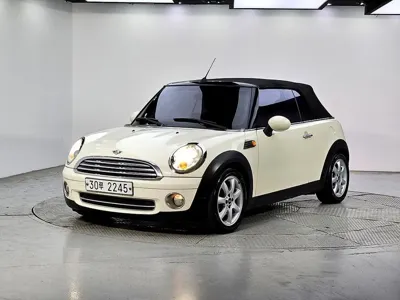 MINI Cooper Convertible
