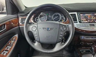 Hyundai Genesis