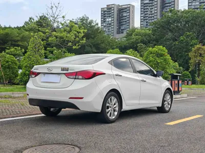 Hyundai Elantra Langdong