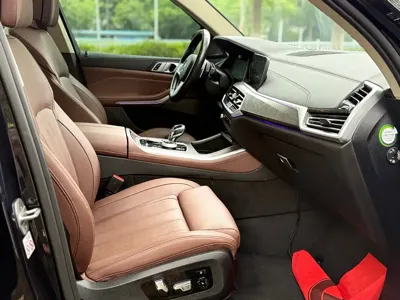 BMW X5 (Import)