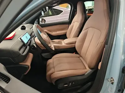 Nio EC6