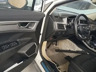 Geely Emgrand GS