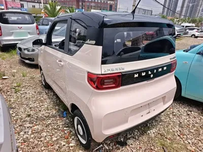 Wuling MINIEV
