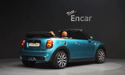 MINI Cooper Convertible