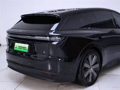 Li Auto 理想i6