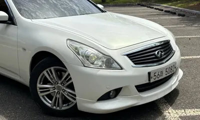 Infiniti G