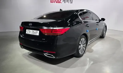 Kia K9