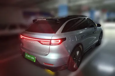 Leapmotor C11