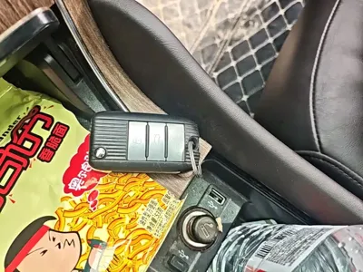 Roewe RX8