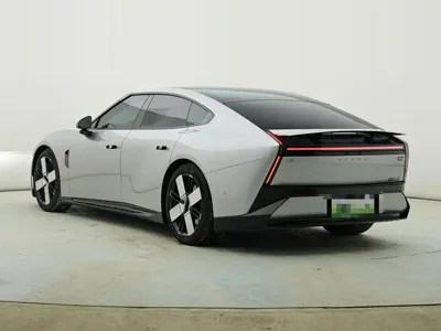 Xpeng P7