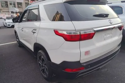 Dongfeng Fengon S560