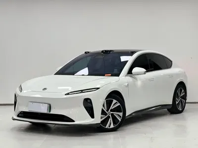 Nio ET5