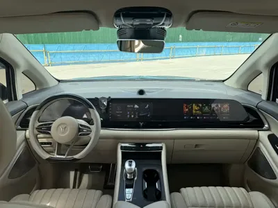 Voyah Dreamer