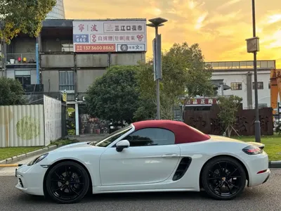 Porsche 718