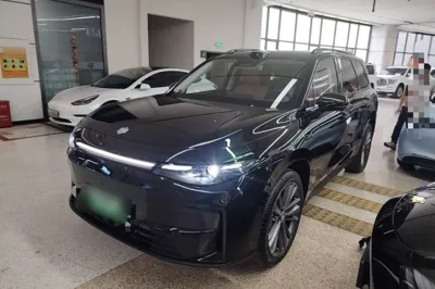 Leapmotor C16